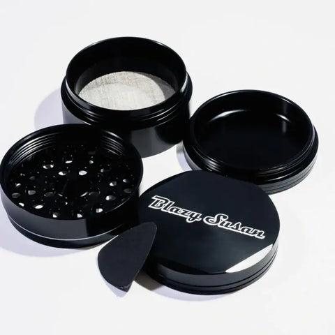 Blazy Susan 4-Piece Herb Grinder